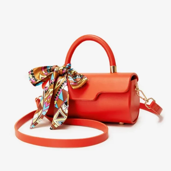 Mini chain bag