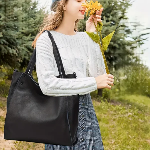 Mini chain bag
