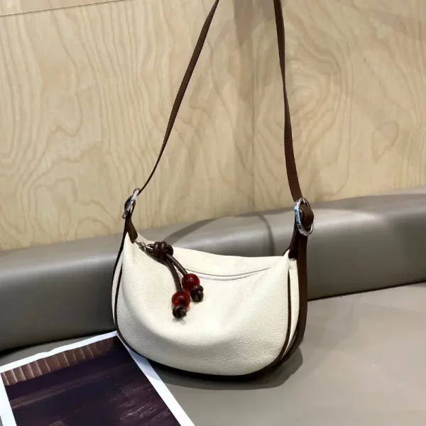 Single shoulder bag