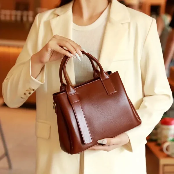 Medium tote bag