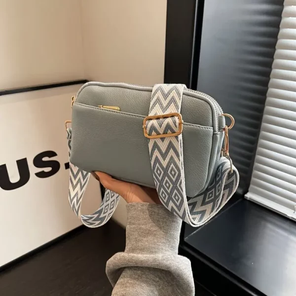 Mini chain bag