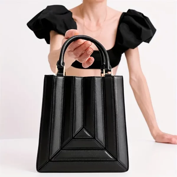 Mini chain bag