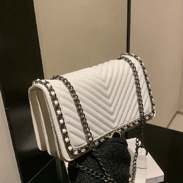 Medium handbag