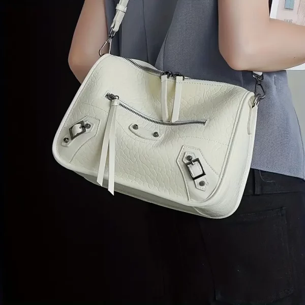 Mini chain bag