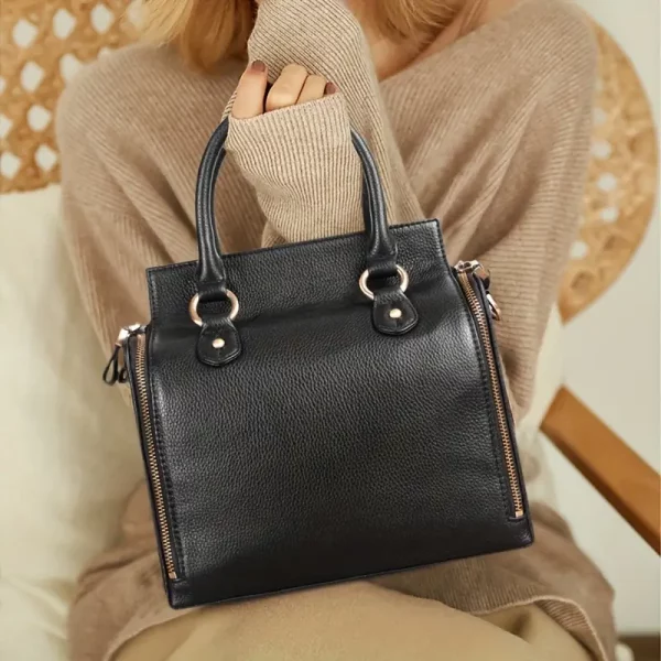 Mini chain bag