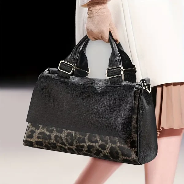 Single shoulder bag