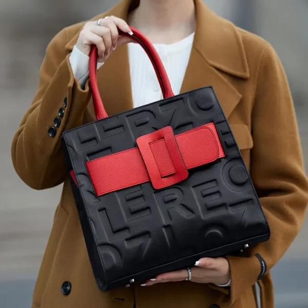 Mini chain bag