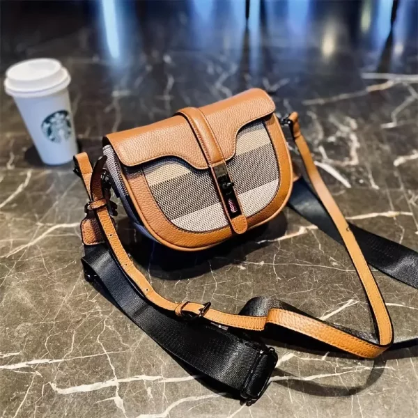 Single shoulder bag