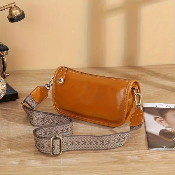 Mini chain bag