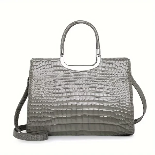 Mini chain bag